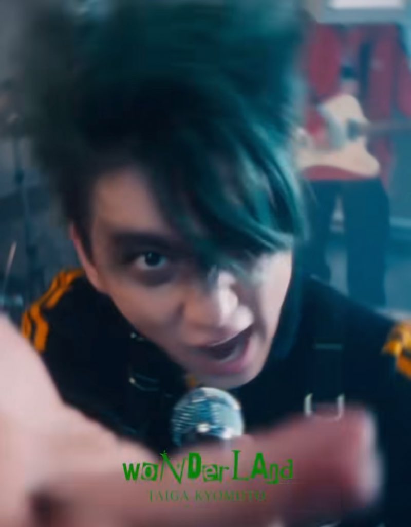 大我くんのPreludeとWONDER LANDの広告流れてきたんだけど改めて見ると