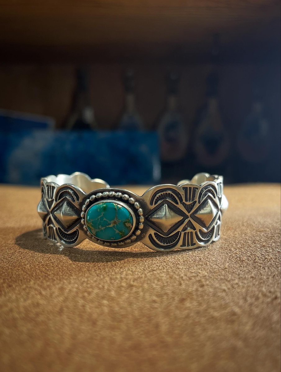 ✴︎✴︎✴︎ Indian jewelry --NAVAJO-- ✴︎✴︎✴︎ STAMP WORK