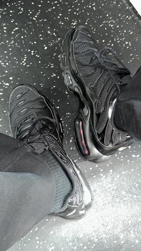 NIKE AIR MAX PLUS BLACK/BLACK-BLACK（ナイキ エア マックス プラス