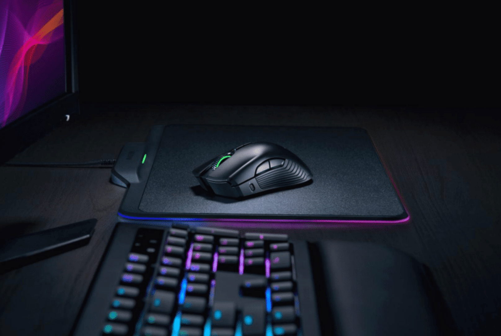 Razer gets on board the wirelessly charging mouse pad train with