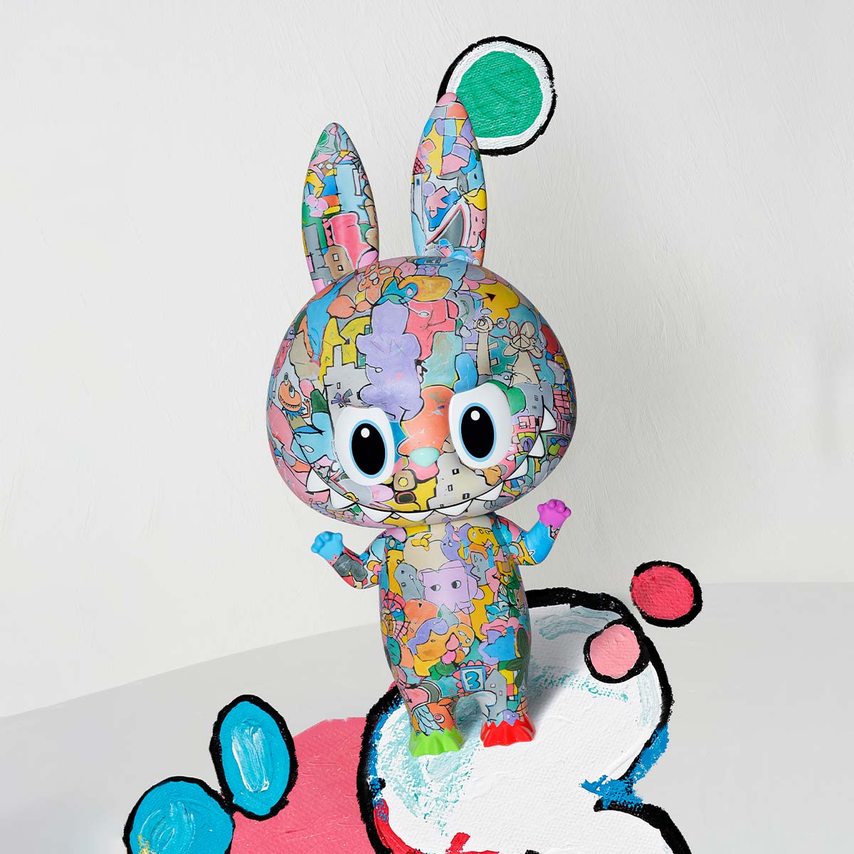 MEGA LABUBU 1000% Tenth Anniversary - POP MART (United States)