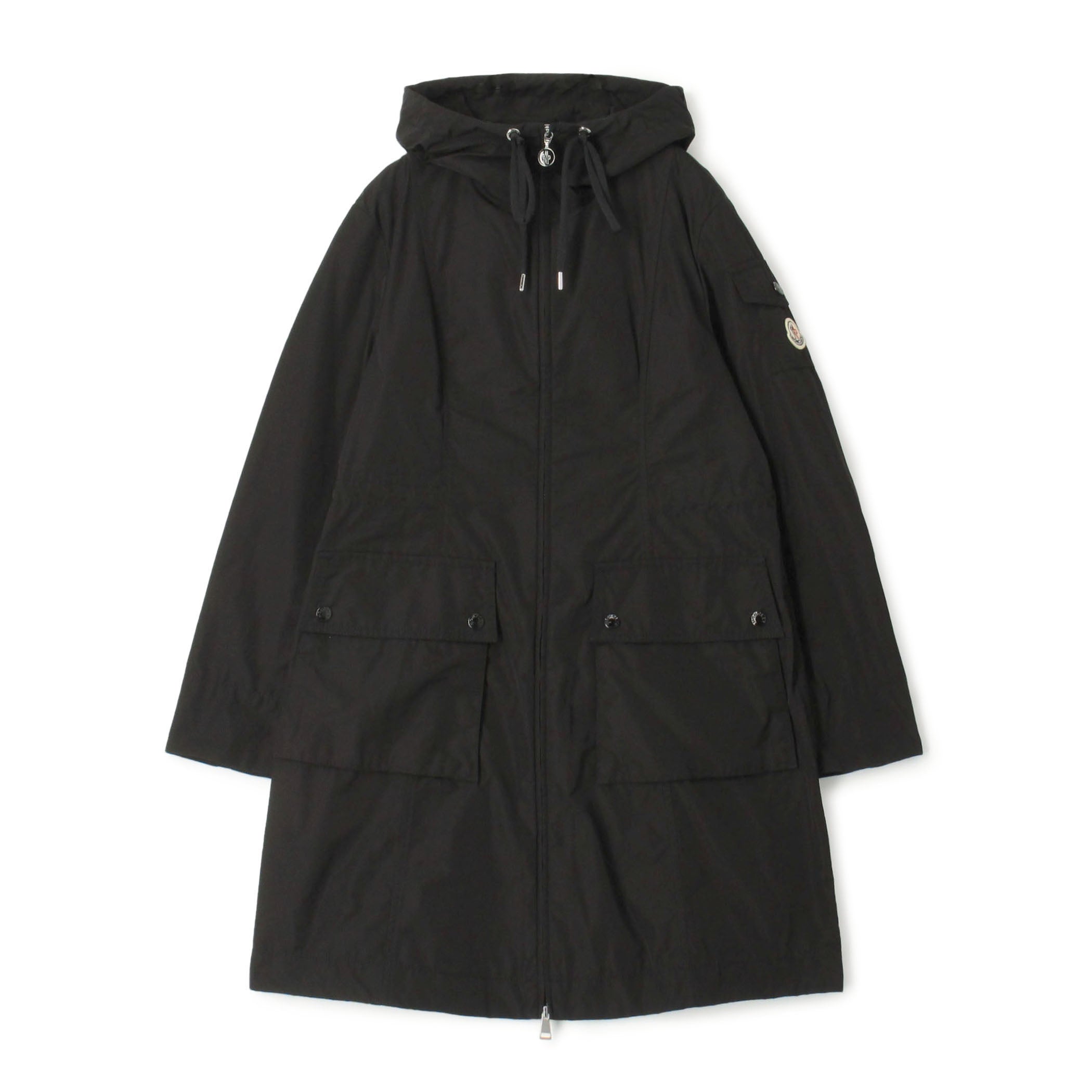 MONCLER（モンクレール）〉の最新アウターコレクションが、全国の
