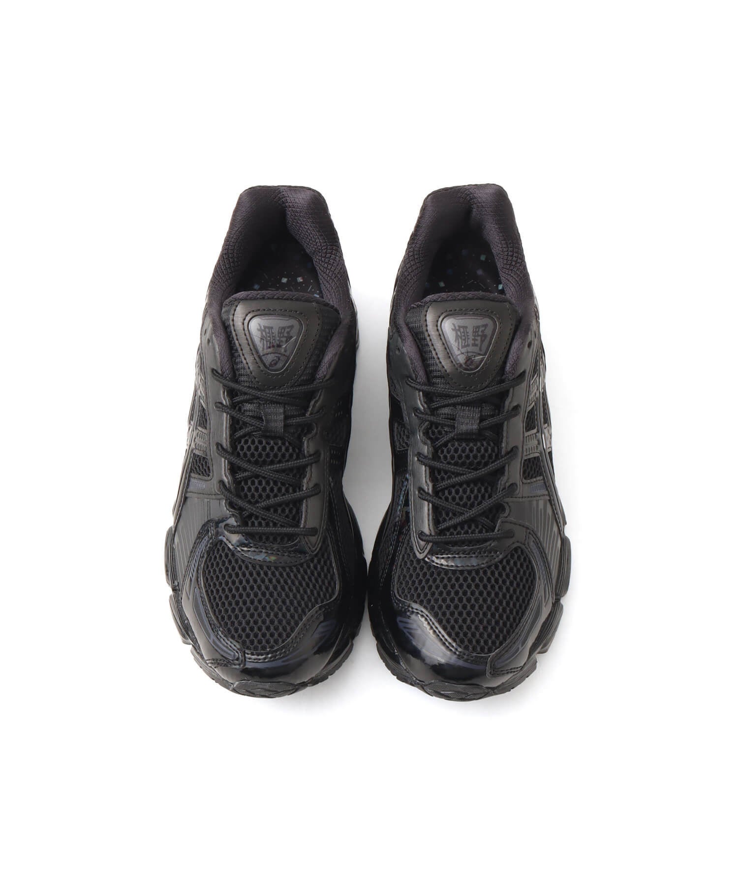 atmos」が「ASICS SportStyle」の『GEL-KAYANO12.1 』”RADEN(螺鈿)”を