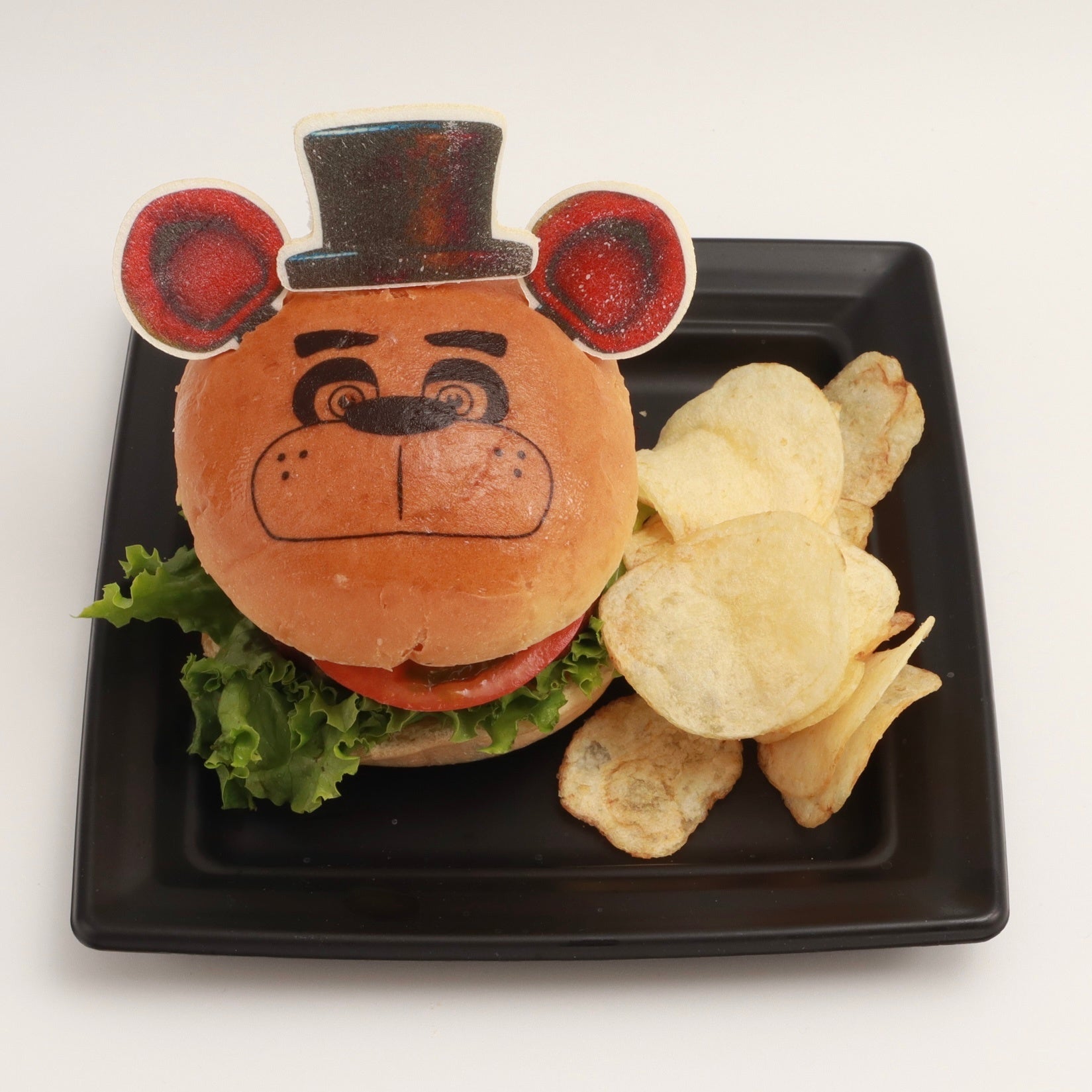 大人気ホラーゲーム「Five Nights at Freddy's」の日本初のコラボ