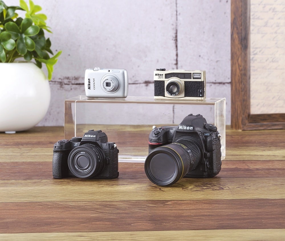 大人気ミニチュア化シリーズ第二弾！ガシャポン®︎「Nikon ミニチュア