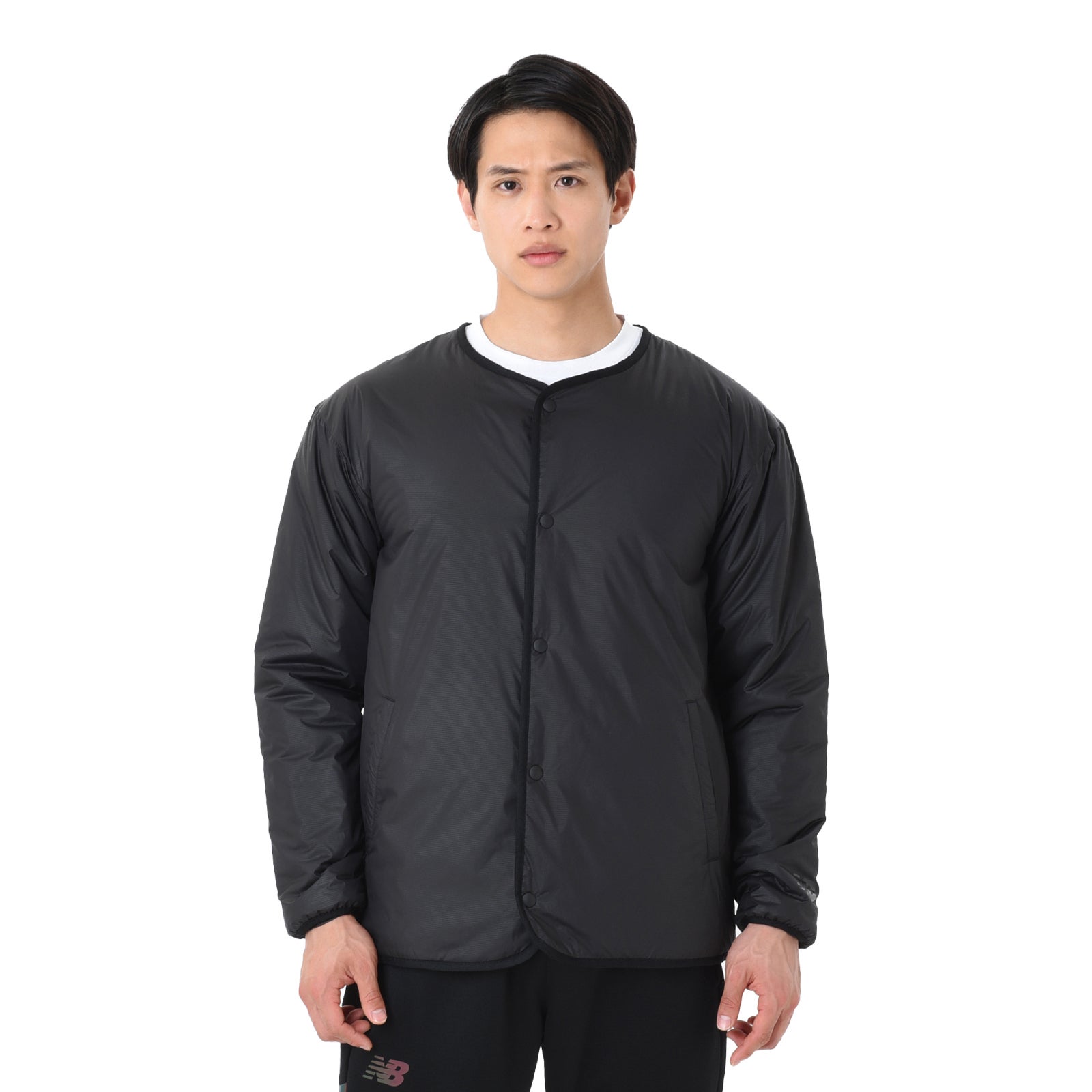 ニューバランス フットボールアパレル「Black Out Apparel Collection