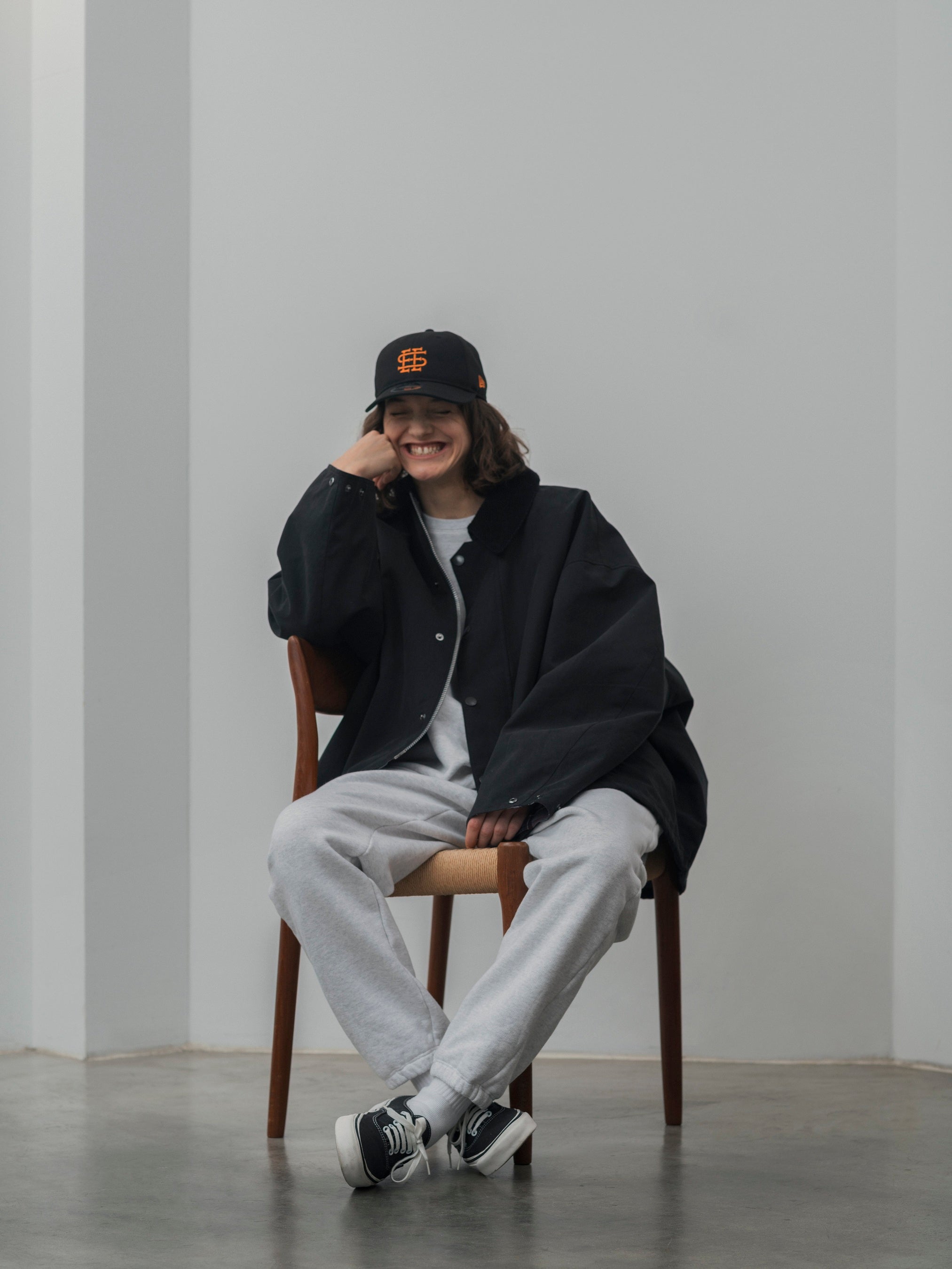 URBSから年始大注目のスペシャルアイテムが登場。Barbourとの特別感