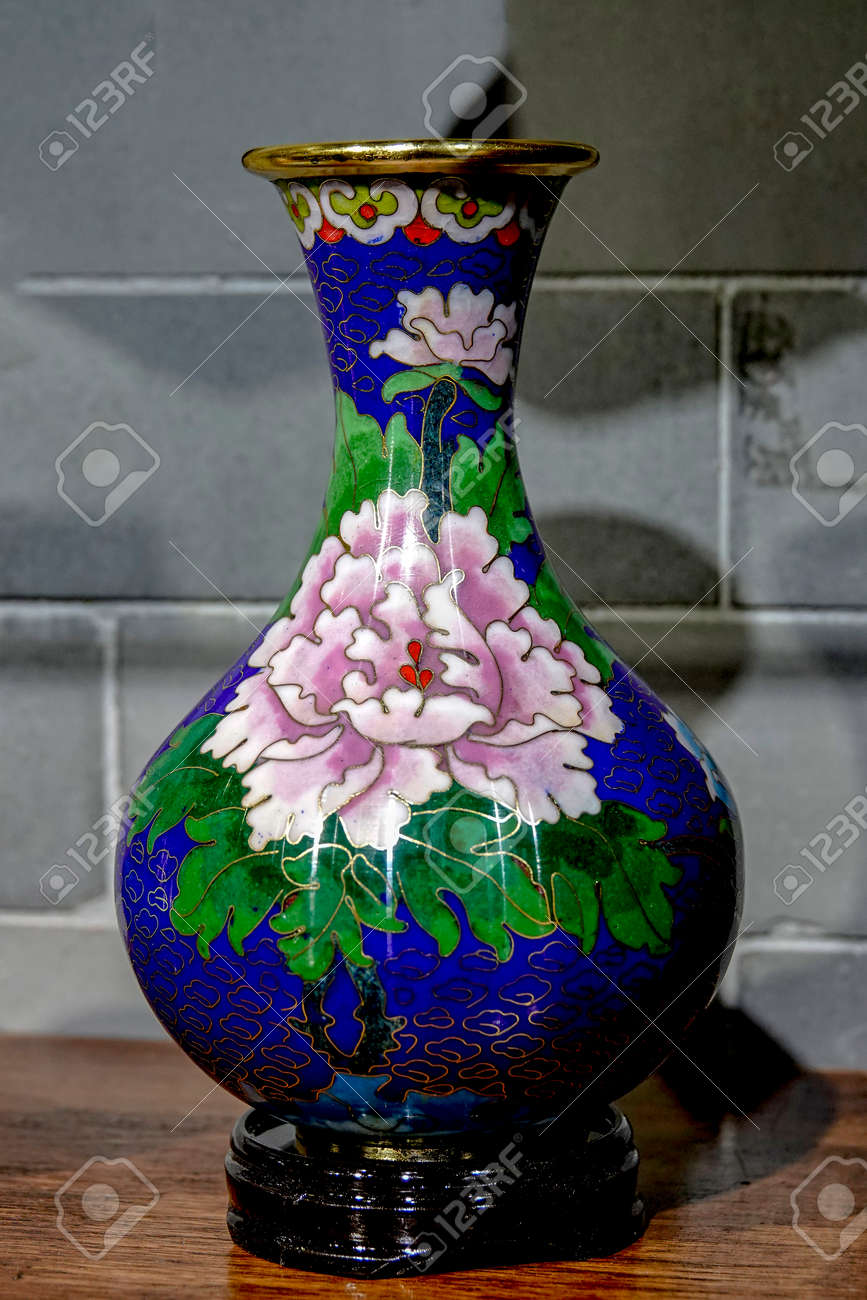 中國美術 古玩 景泰蓝 白地花瓶 七宝焼花瓶 置物 中國美術 古玩 景泰蓝
