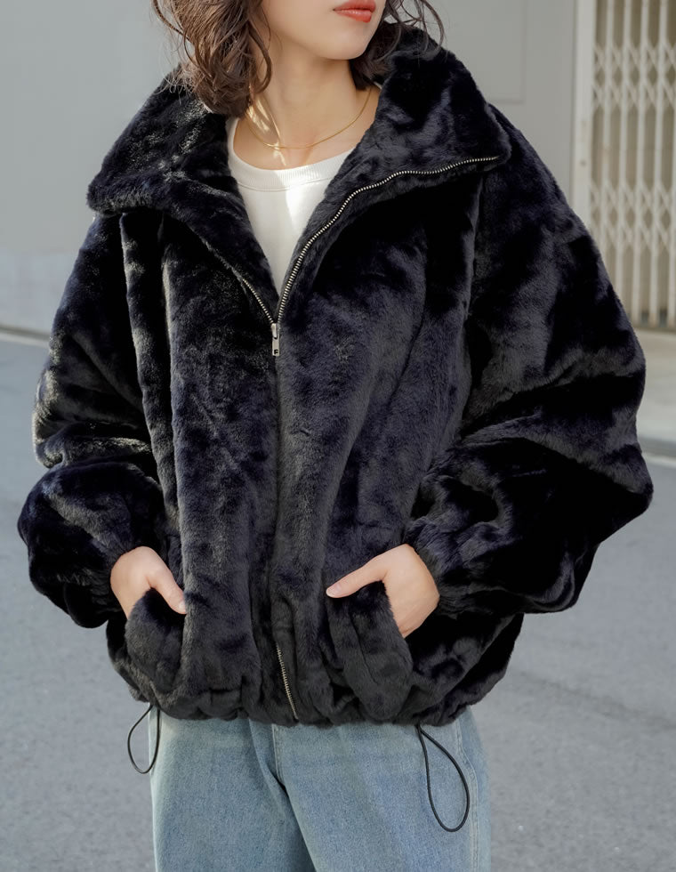 ハイネックドロスト付きフェイクファージャケット - ジャケット