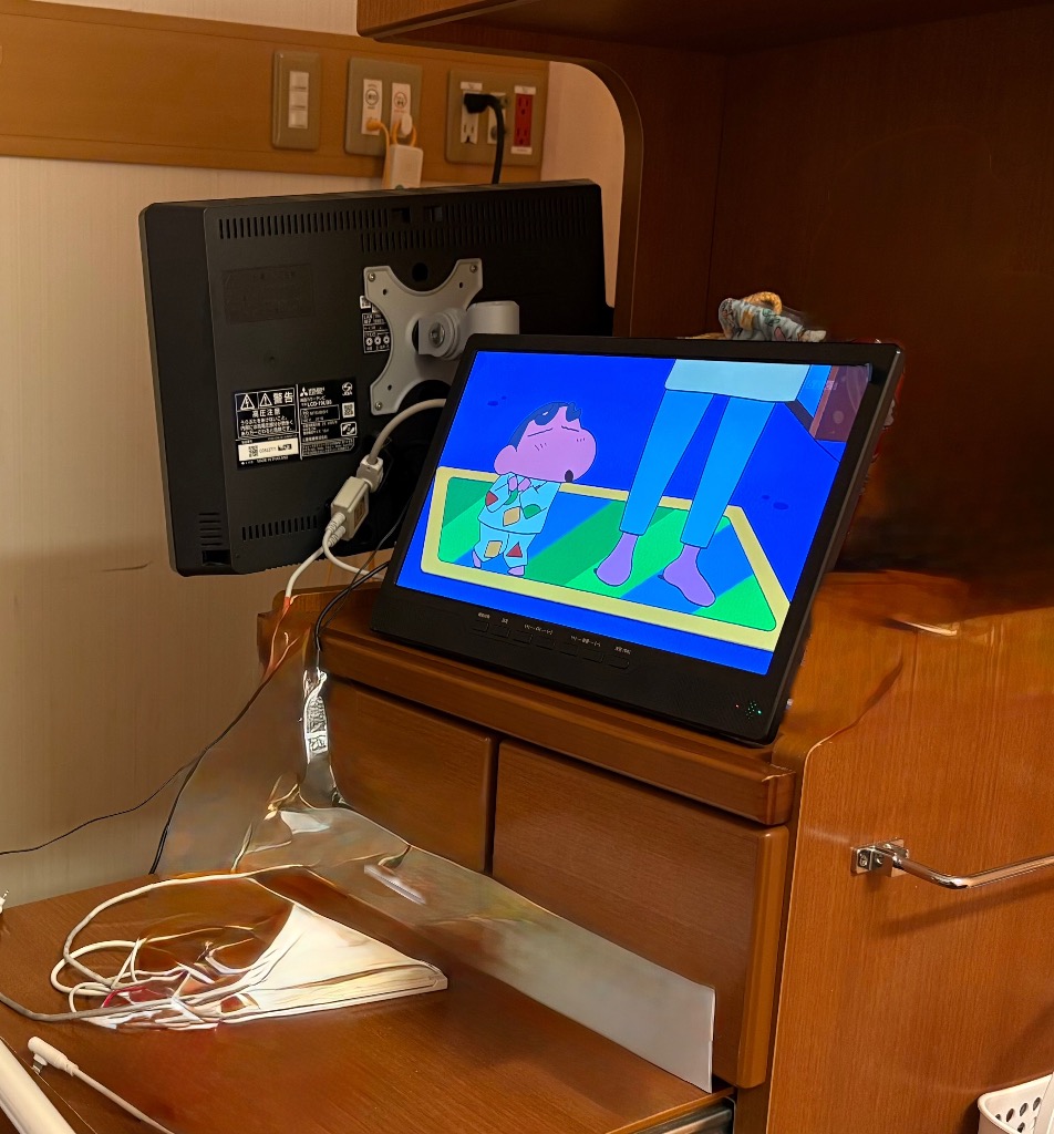 ほぼ新品］ 14インチ ポータブルテレビ ポータブルTV TV-142-BK