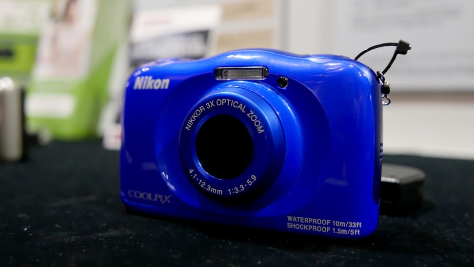 NIKON-S33-HERO.jpg