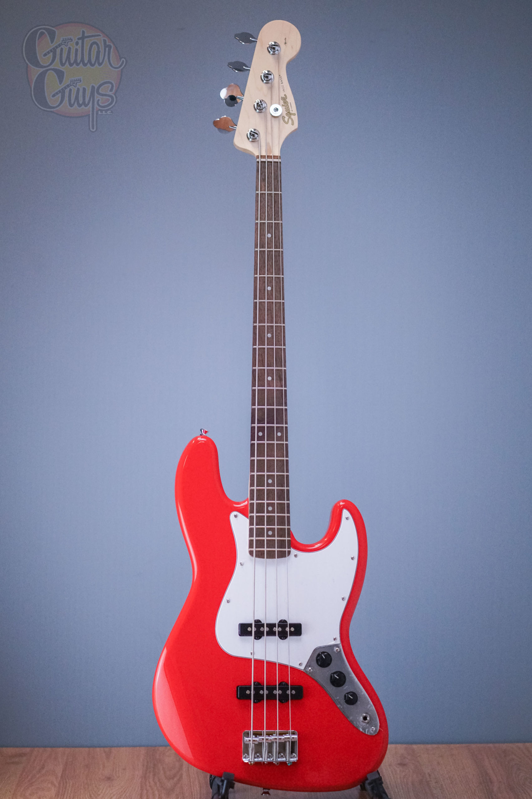 Squier Affinity Jazz Bass Race Red - Guitar Guys