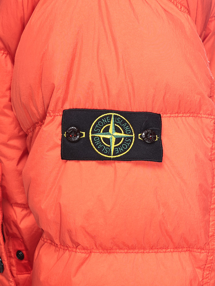 STONE ISLAND (ストーンアイランド) スタンド フルジップ ダウン