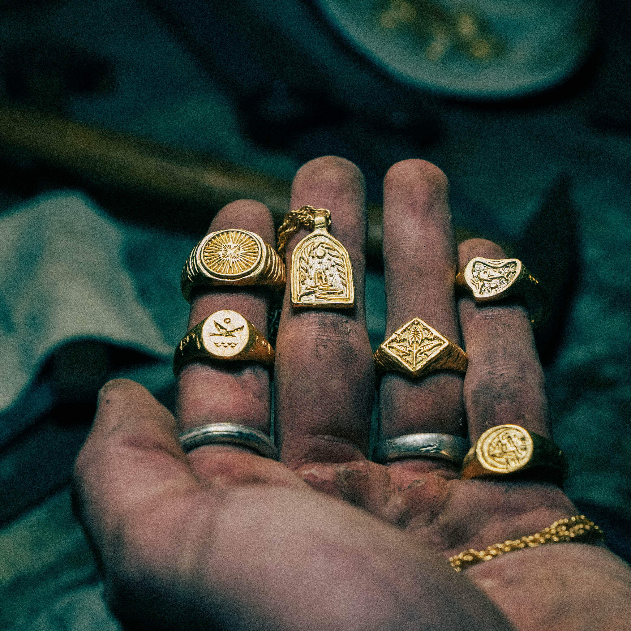 FRACTAL NAV | Handmade Gold Ring - Salty Dagger