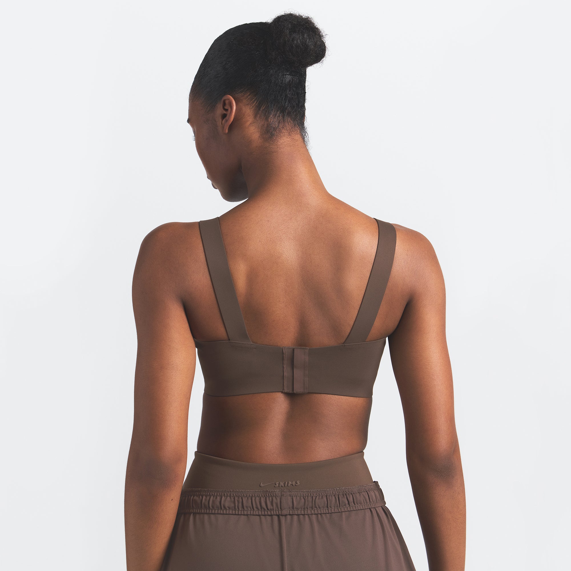 NikeSKIMS MATTE WIDE STRAP BRA | DARK SEPIA | SKIMS