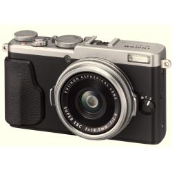 フジフイルム X70 シルバー | コンパクトデジタルカメラ