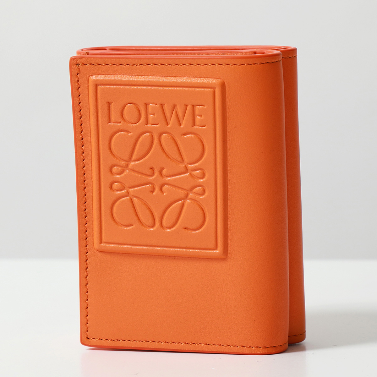 LOEWE（ロエベ） 三つ折り財布 TRIFOLD トライフォールド C565TR2X06