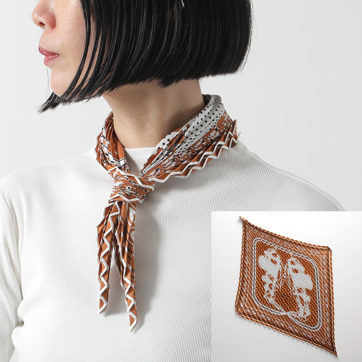 HERMES（エルメス） シルクバンダナ プリーツ スカーフ Brid de Gala