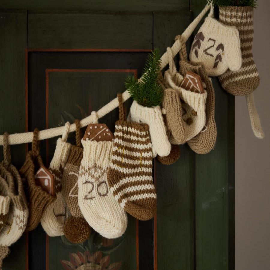 Wool Advent Calendar - Cream | Handmade Wool with Embroidered Details