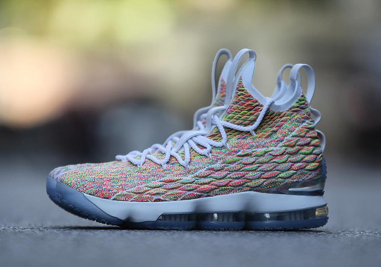 nike-lebron-15-fruity-pebbeles