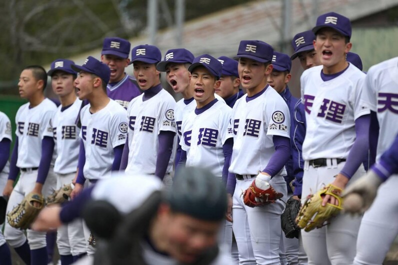天理】伝統ある紫のユニホームを導く「ダブルキャプテン」（奈良県