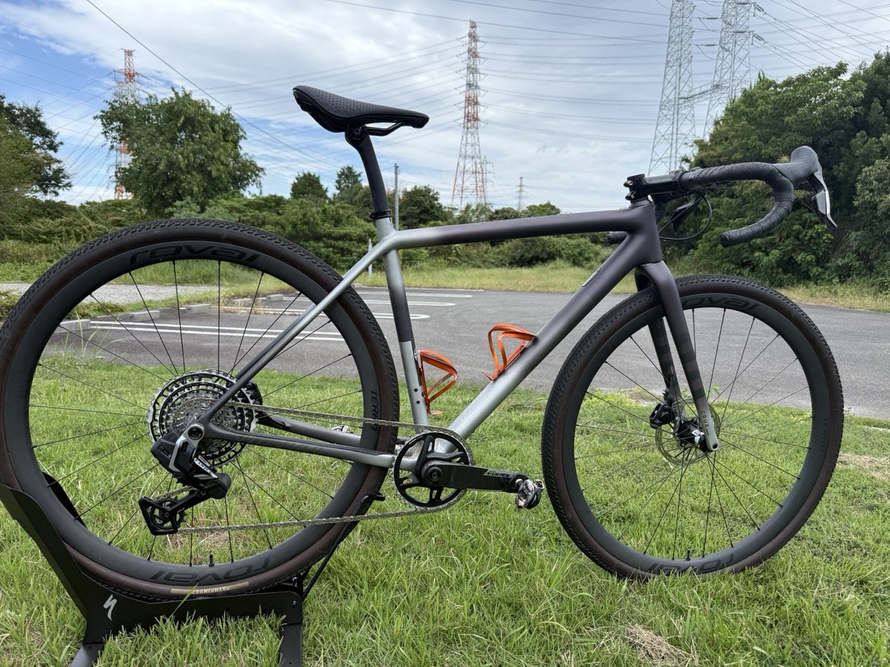製品紹介】2026 Specialized Crux Pro – SRAM Force XPLR AXS