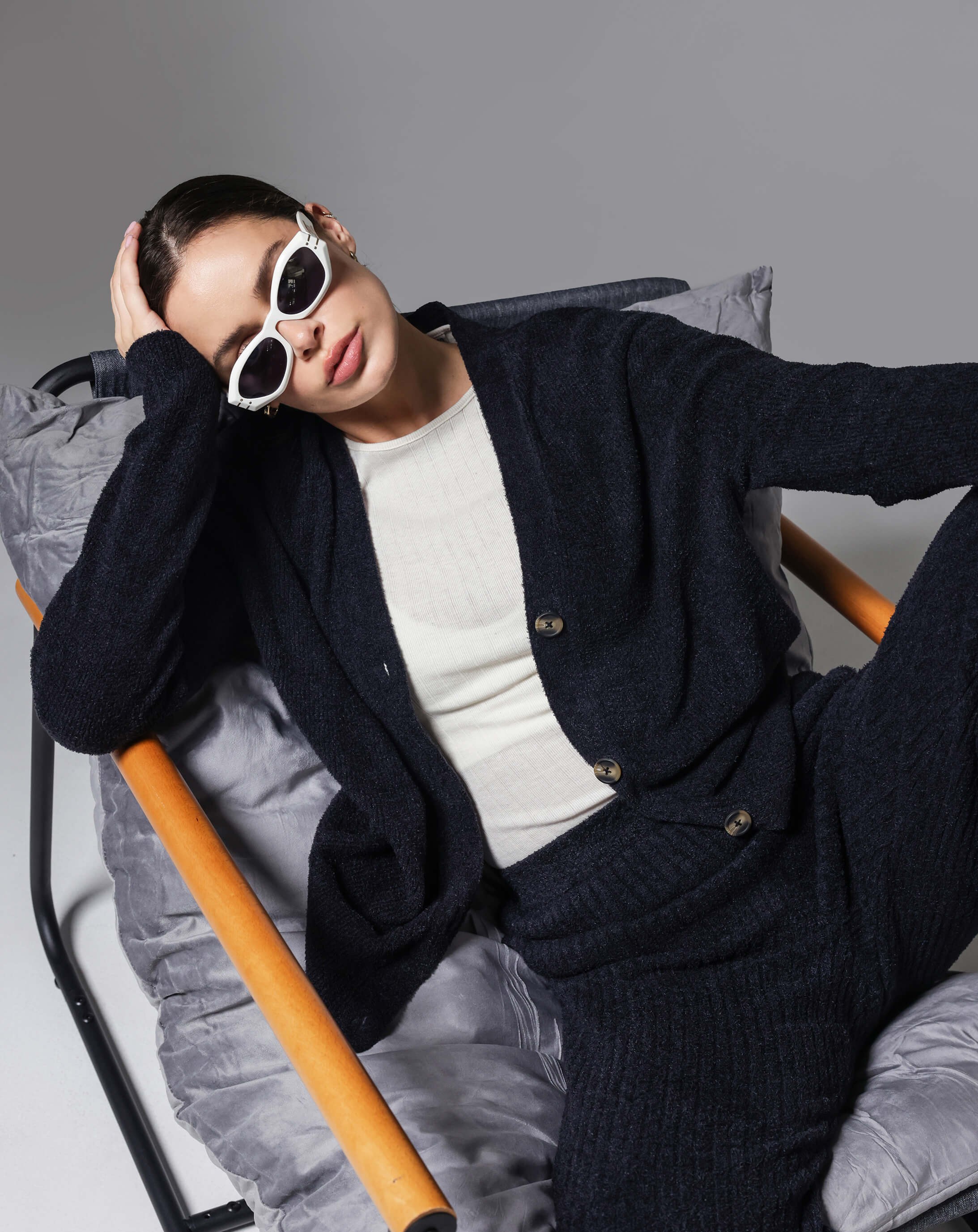 Cloud Cool Oversized Ribbed Buttoned Cardigan – Sunday Citizen