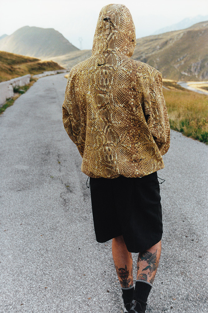 Supreme®/Nike® ACG Denim Pullover | Supreme 22fw