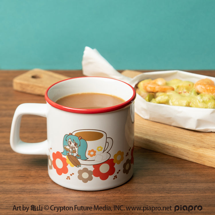 初音ミク マグカップ (初音ミク Art by 亀山 カフェ) – GRAPHT