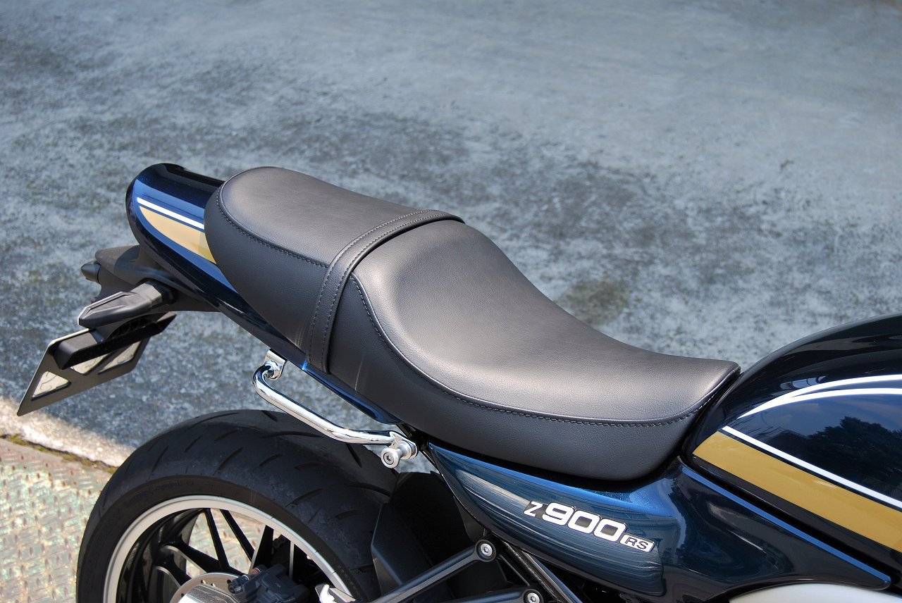 25 Z900RS ミディアムシート Aプレーン｜K＆H