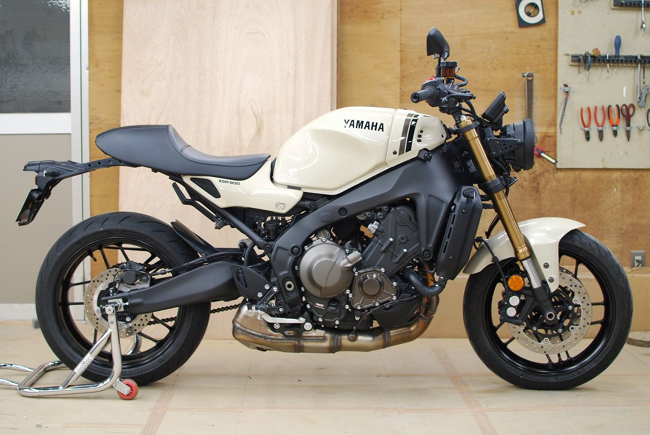 22～ XSR900 シングルシート A ステッチ｜K＆H
