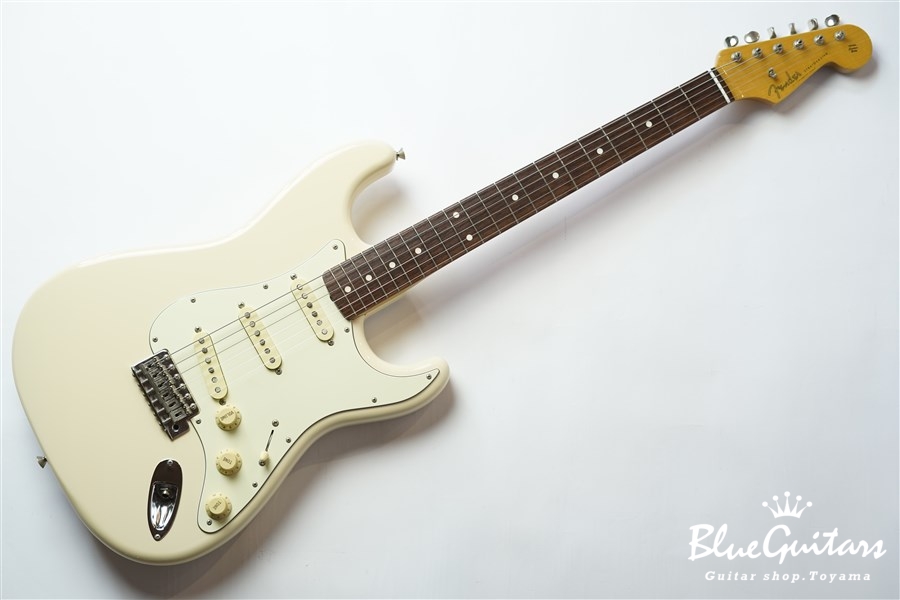 Fender JAPAN ST62-TX - Vintage White | Blue Guitars Online Store