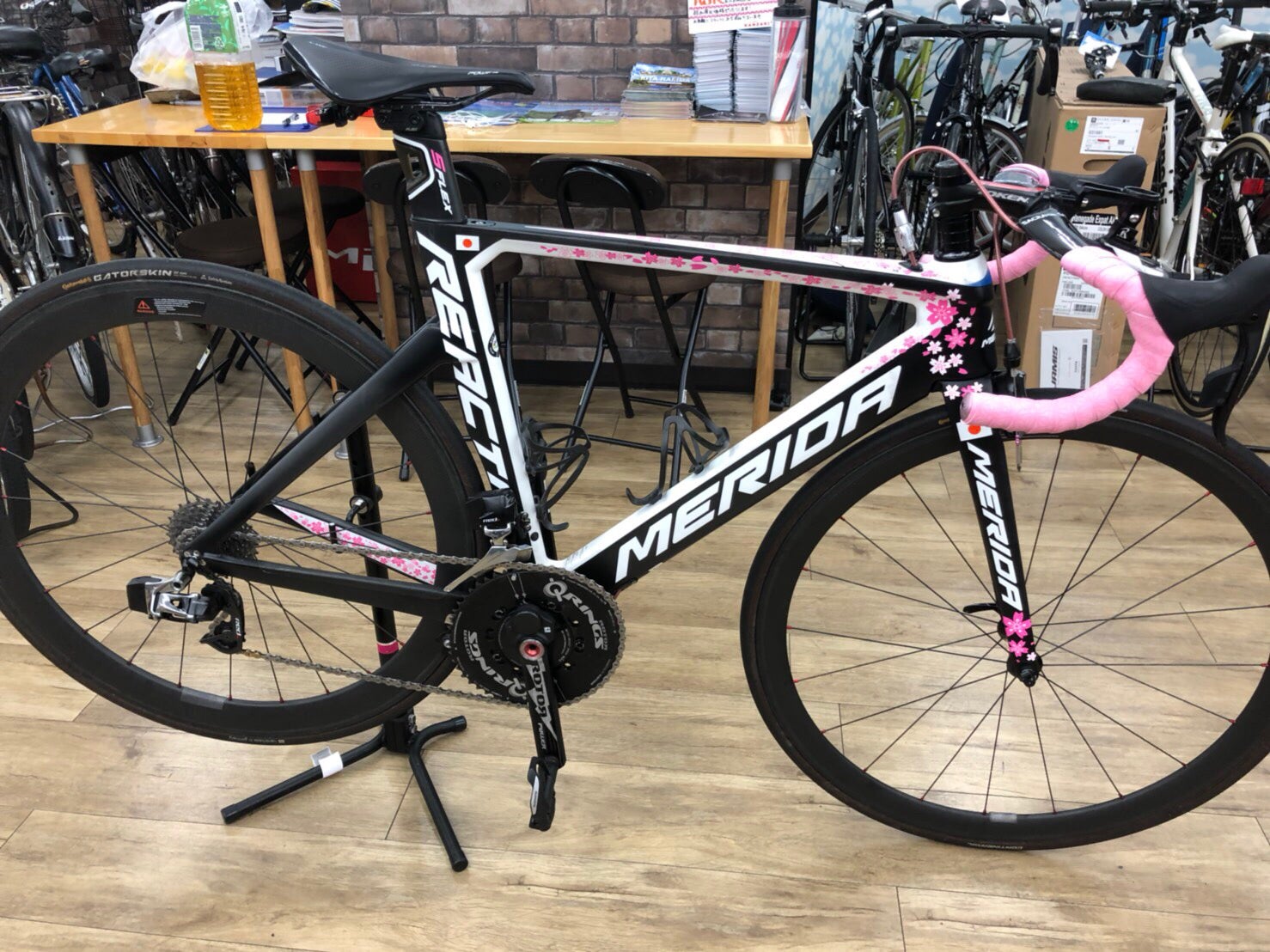 桜リアクトを、SRAM RED eTAPに組み替えました！ | サイクルショップ