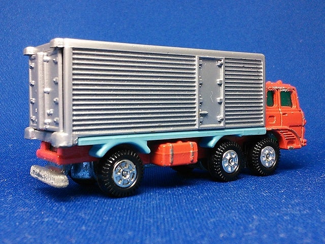 トミカ 7‐2 ふそう パネルバン 1975年 | サンバーとの生活