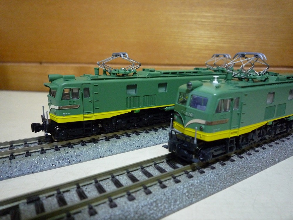 KATO EF58初期形大窓ヒサシ付青大将の整備 | カムコタ日誌