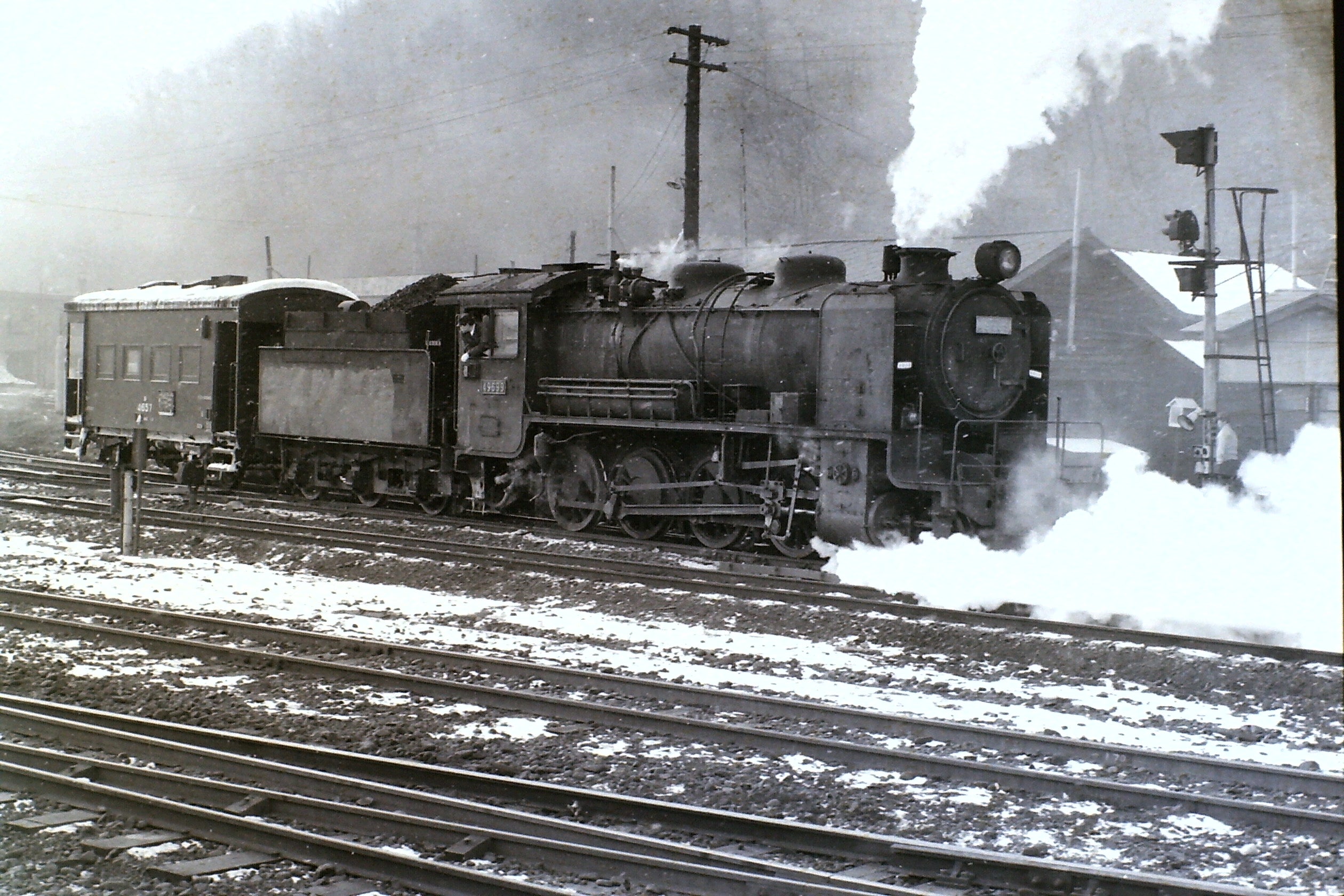 昭和48年蒸気機関車49699 遠軽機関区入れ換え作業を撮影 | 鉄道