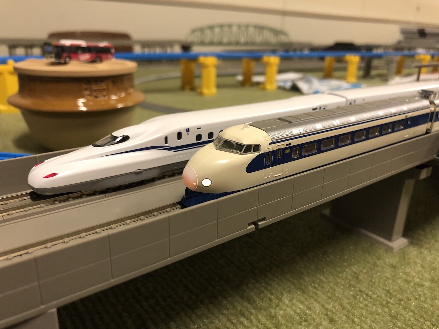 開業55周年 TOMIX 98929 新幹線旅客電車H2編成 ひかり1号 | 金屋代