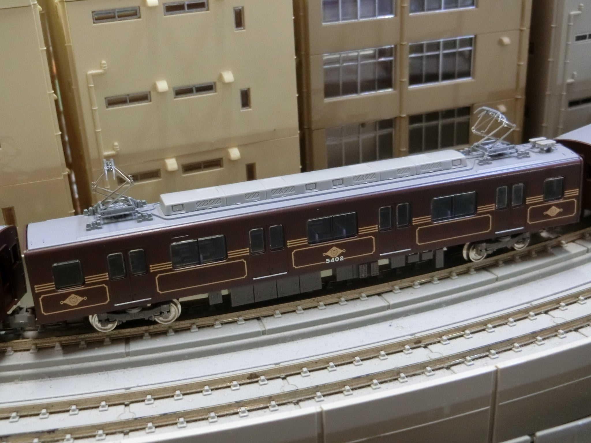 グリーンマックス「近鉄5800系デボ1形復刻色車両」 | きままな
