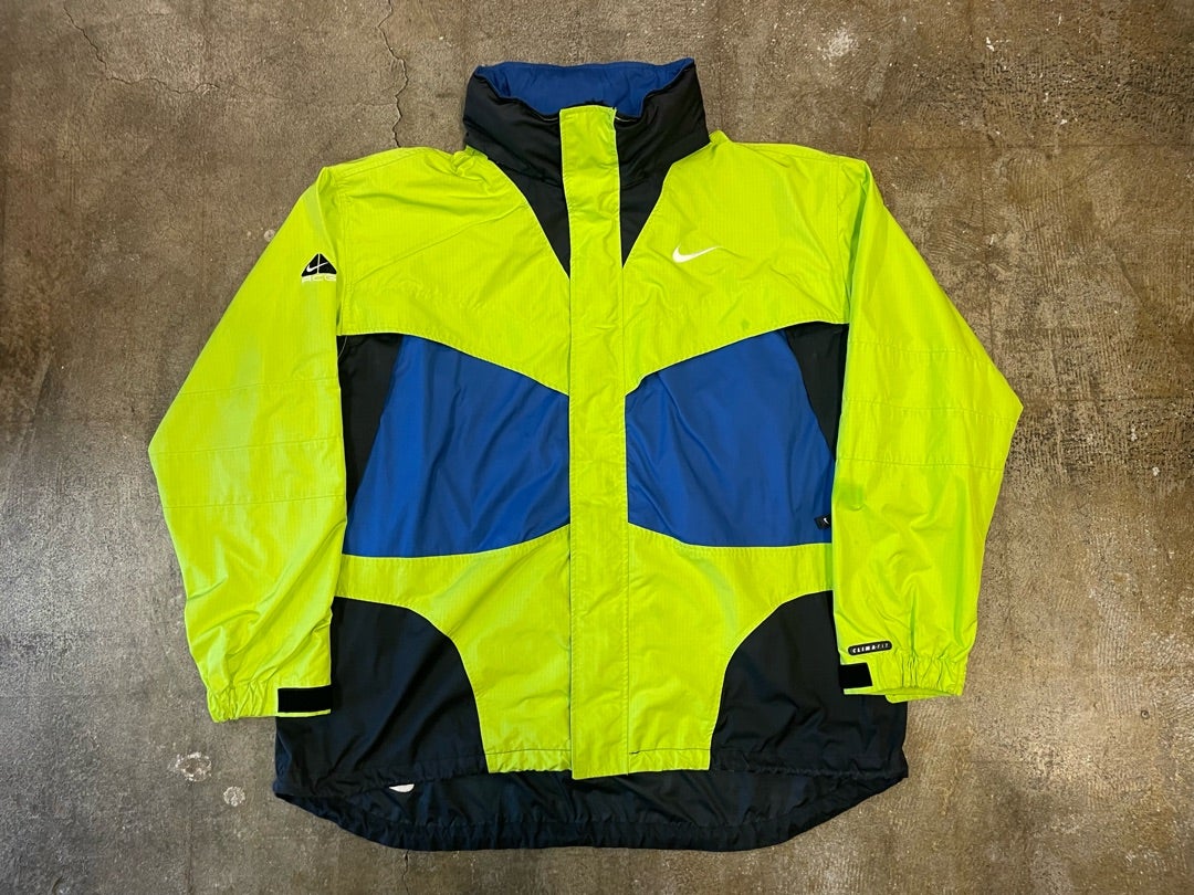 90's nike acg clima fit packable jacket | NOOK blog