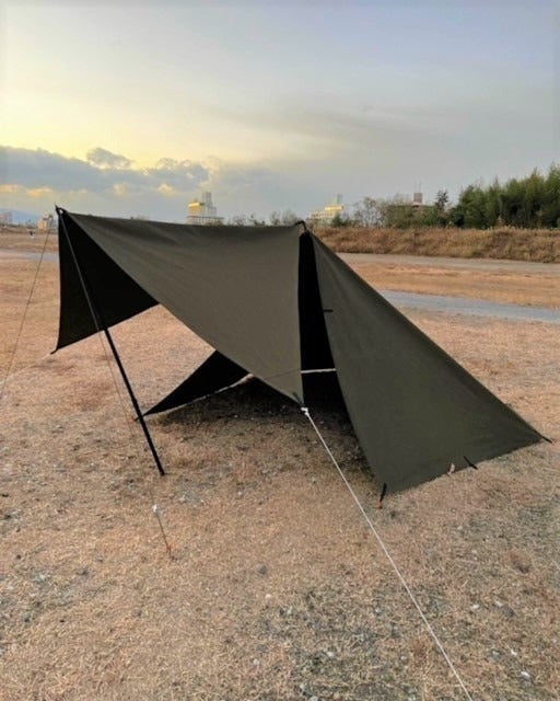 Tarp Shield』焚き火好きの為の難燃素材でできたタープシェルター