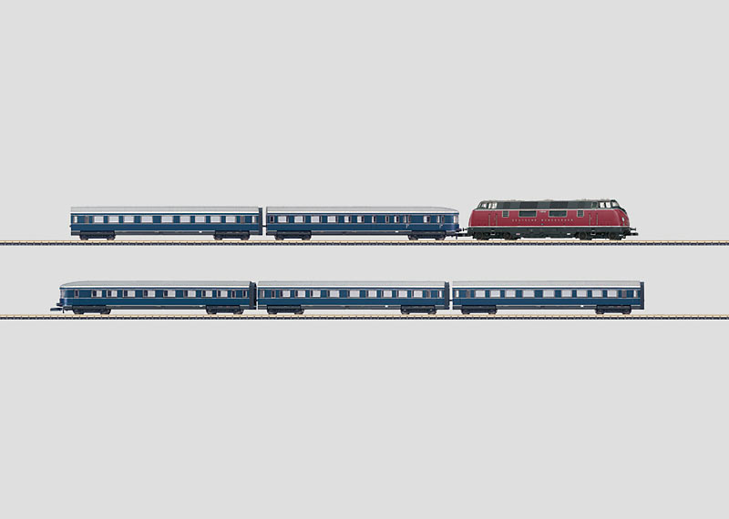 Blauer Enzian / Blue Gentian Long Distance Express Train
