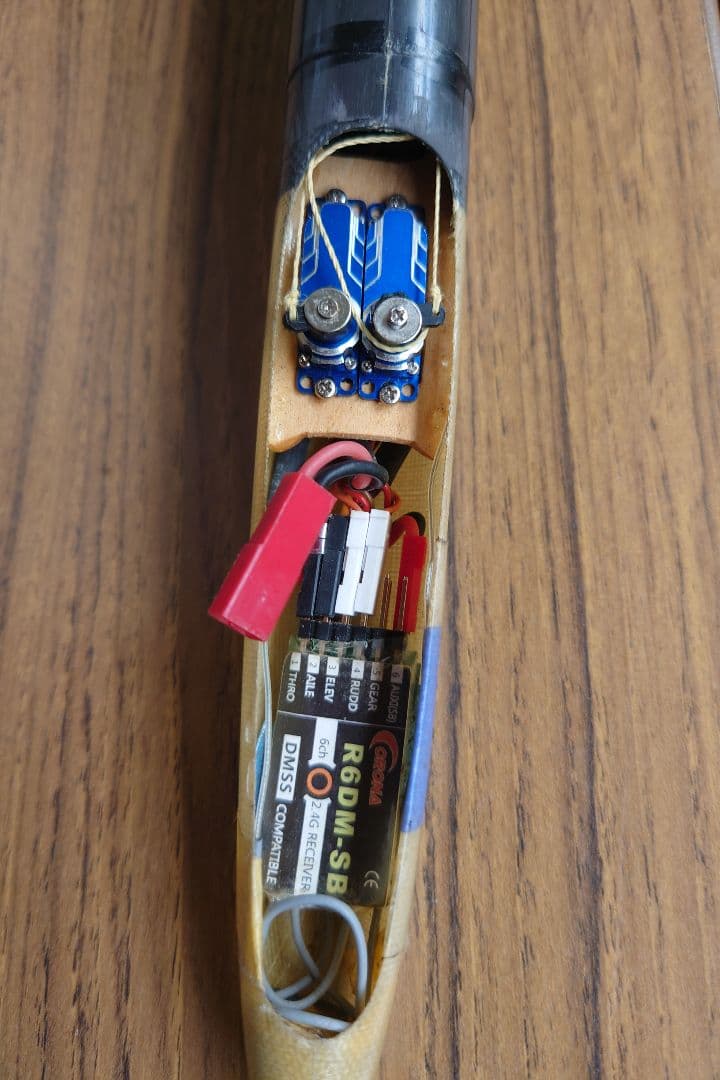 ハンドランチ グライダー 「FLITZ 2」