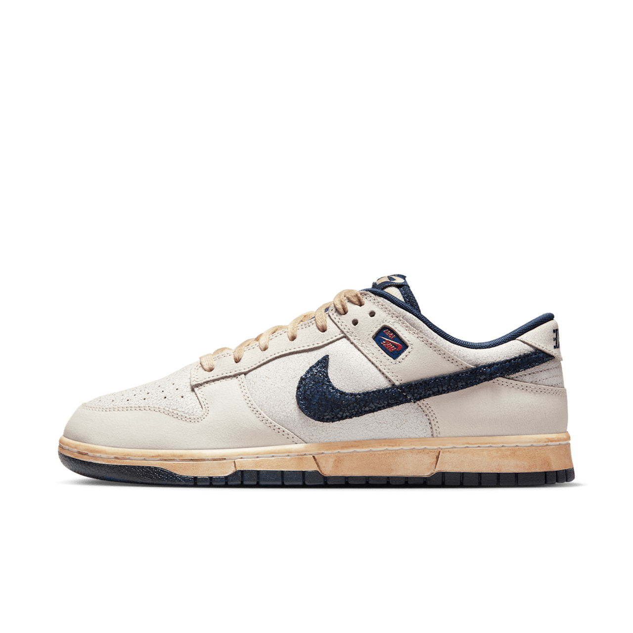 NIKE公式】Dunk Low x Stranger Things 'Phantom and Midnight Navy