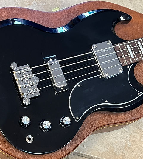 2024 Gibson USA SG Standard Bass Ebony | dtown