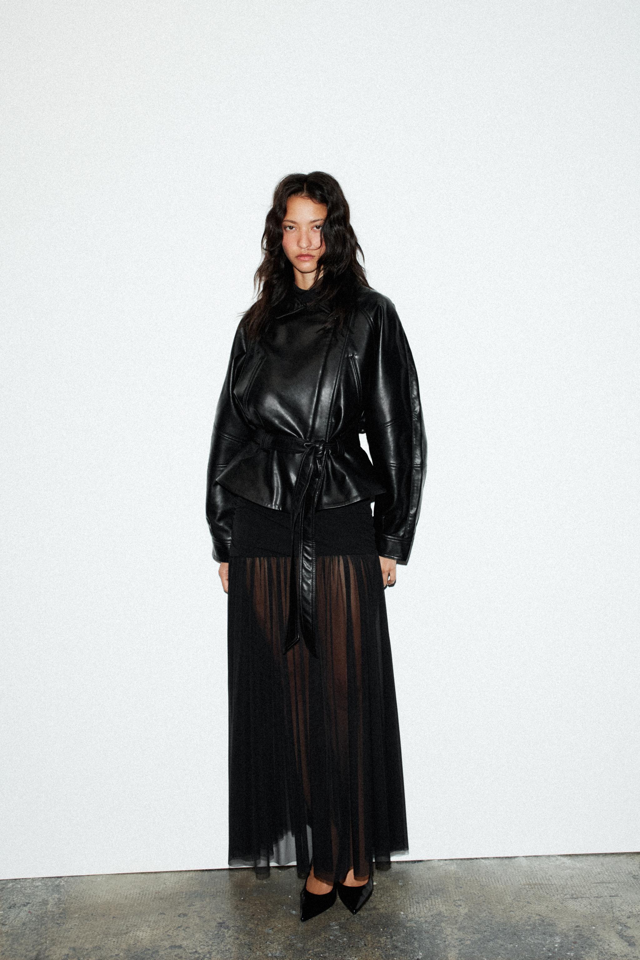 ペプラムフェイクレザージャケット - ブラック | ZARA Japan / 日本