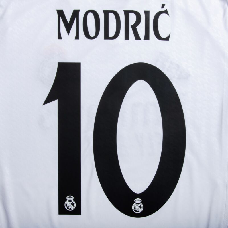 adidas Real Madrid Home Modrić 10 Jersey 2024-2025 (Official Cup
